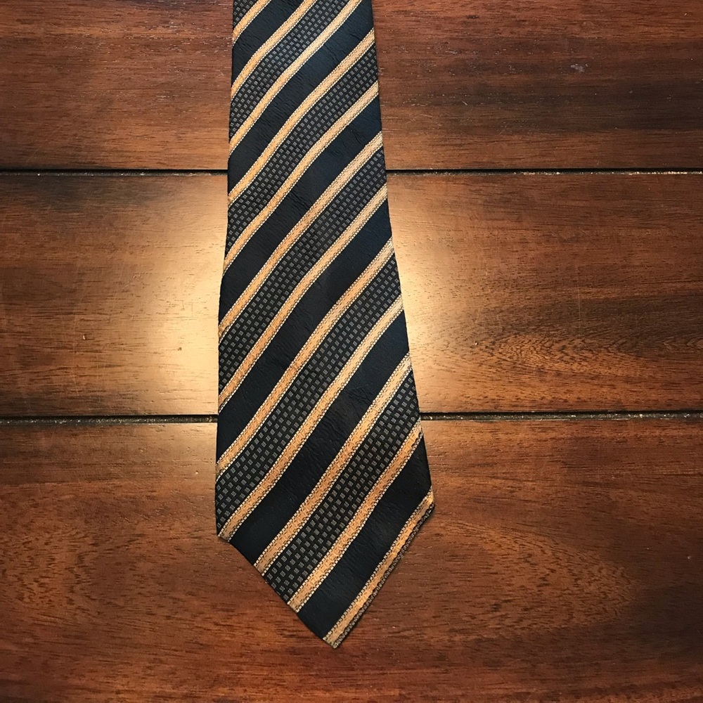 VINTAGE CANALI BLACK & GOLD STRIPED 💯 SILK TIE